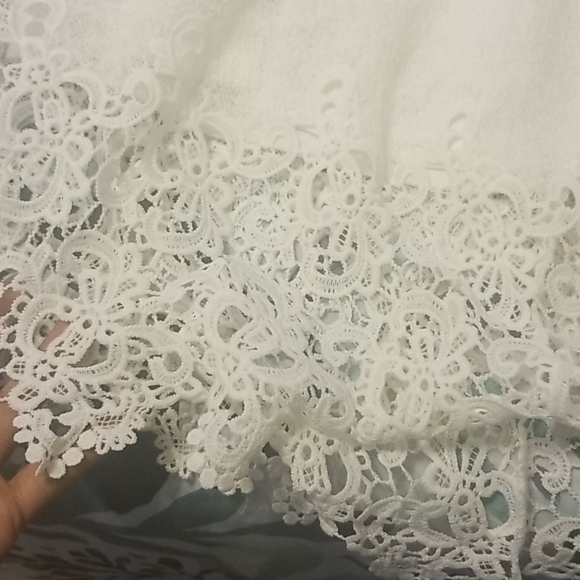 Crochet white midi skirt - Picture 2 of 3